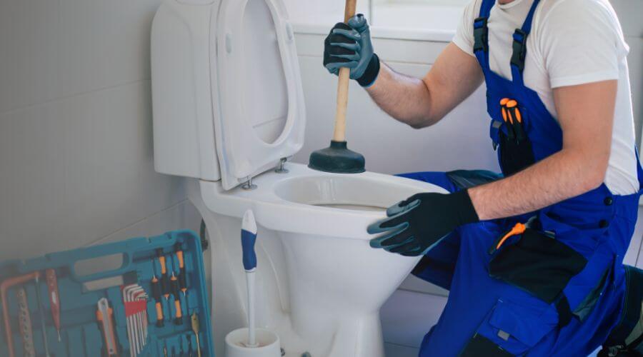 Expert burst pipe repair services in Ratcliff, TX